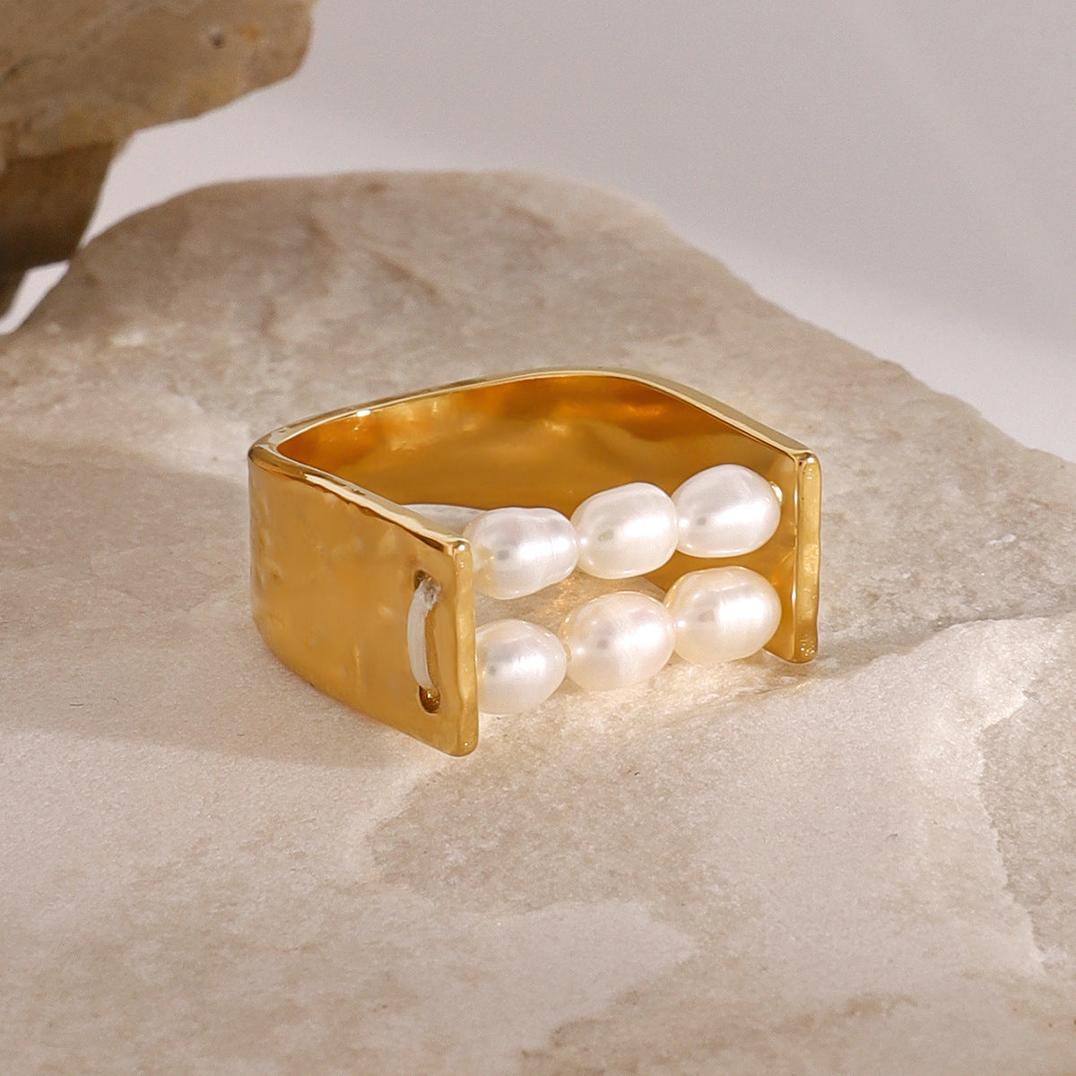 Elliana Pearl Ring