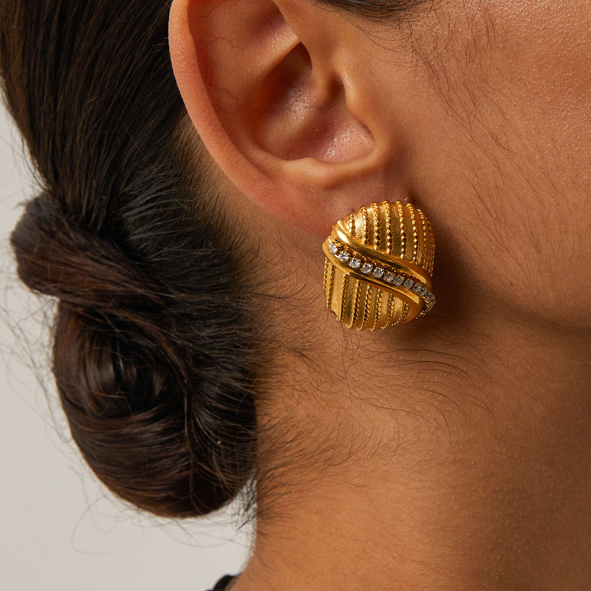 Odine Gold Earrings